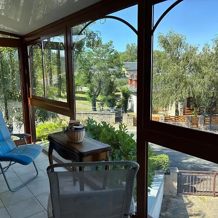 Pavillon Du Cres - Maison Chaleureuse Au Coeur De Avec Jardin 펜션